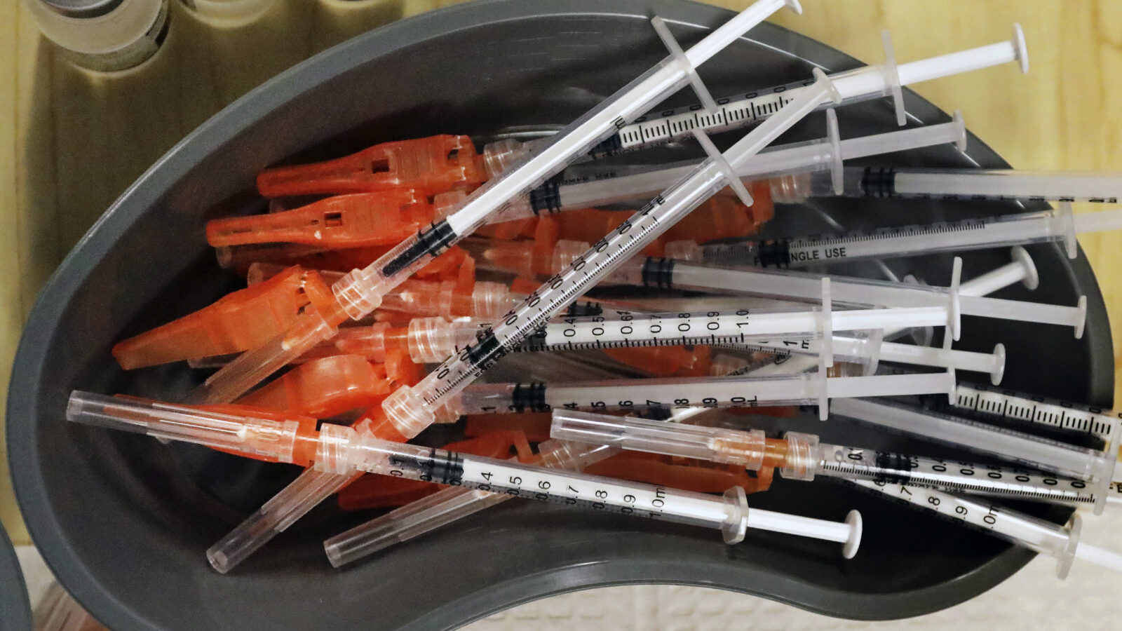 A pile of syringes