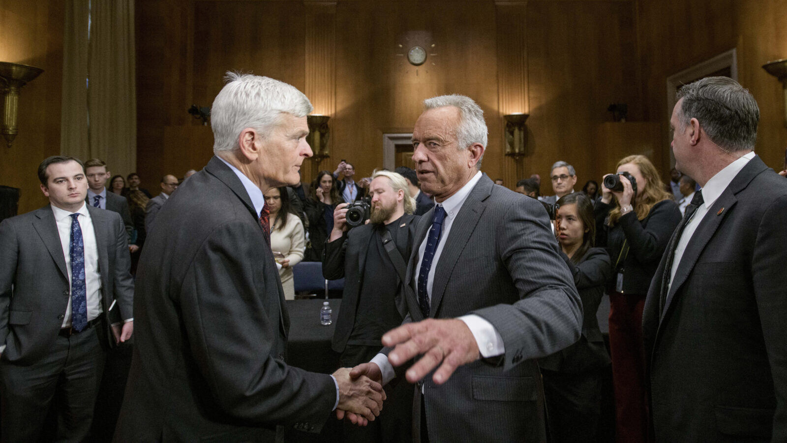 AP25030719971492-1600x900