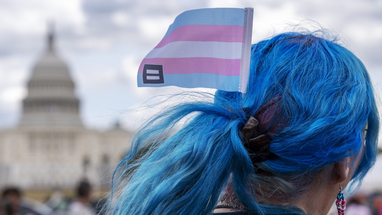 AP25121627390933-1600x900