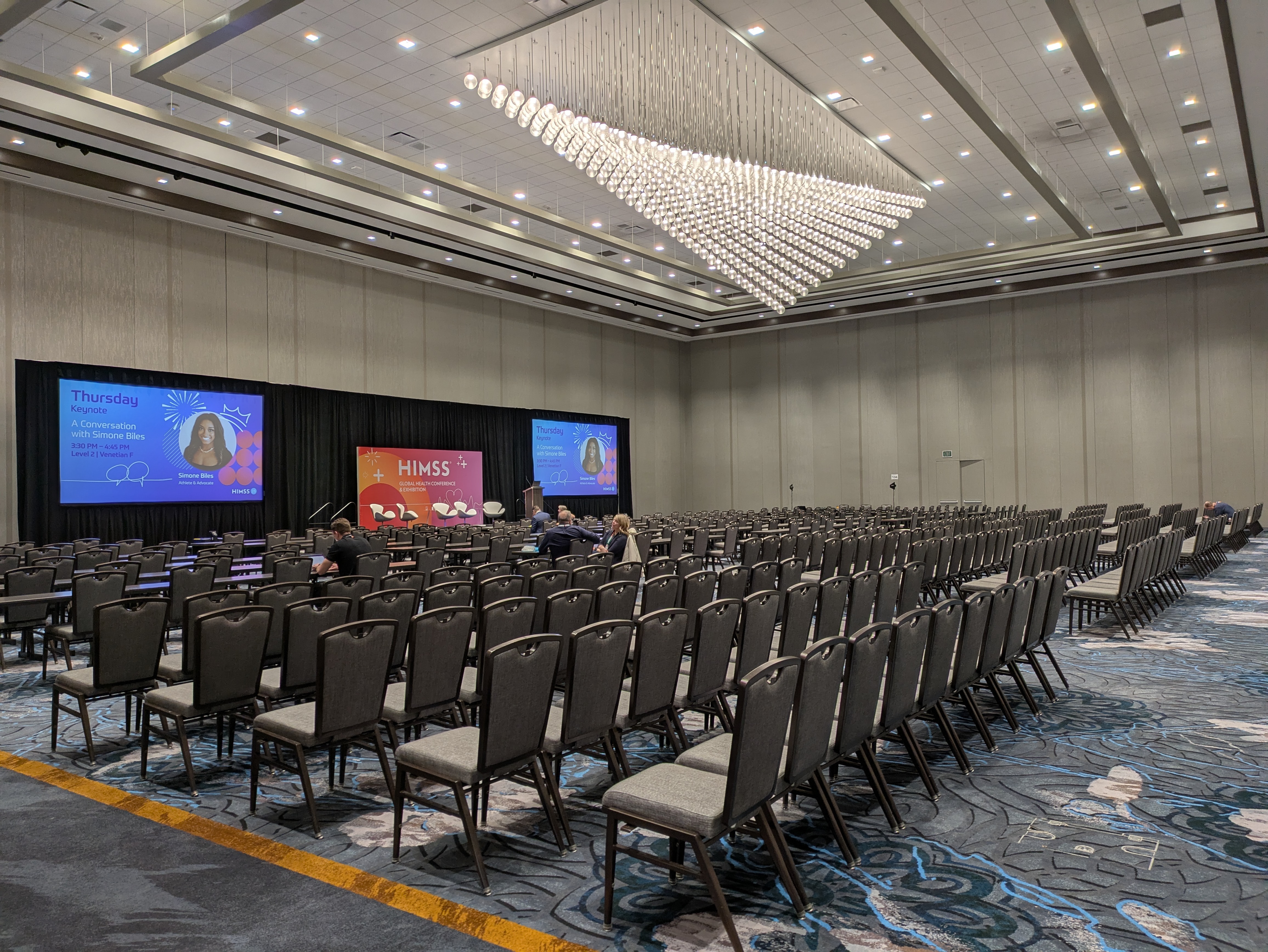 PXL_20250304_204910705